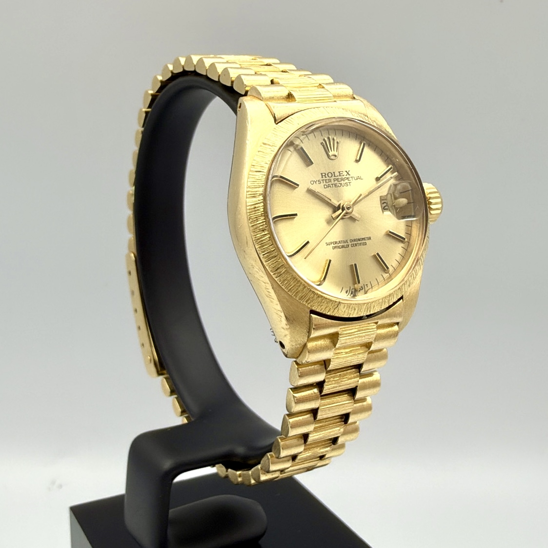 Rolex Lady-Datejust 26mm 18k Yellow Gold Bark