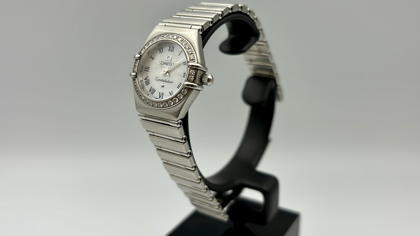 Omega Constellation Quartz Diamonds - 1466.61.00