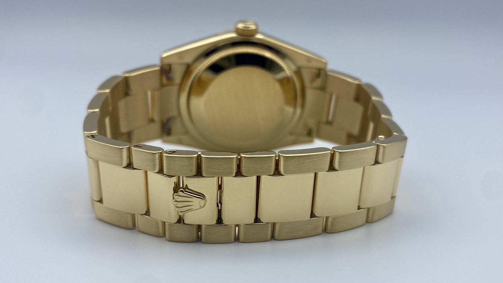 Rolex Day-Date 36 Yellow Gold - 118208