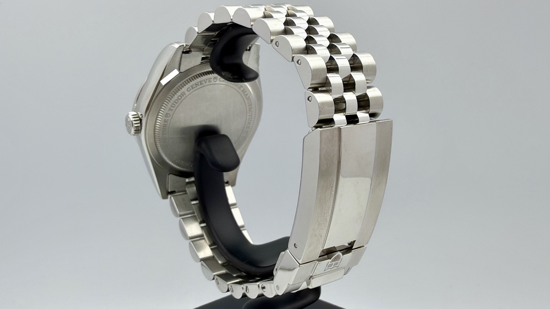 Tudor Black Bay 36