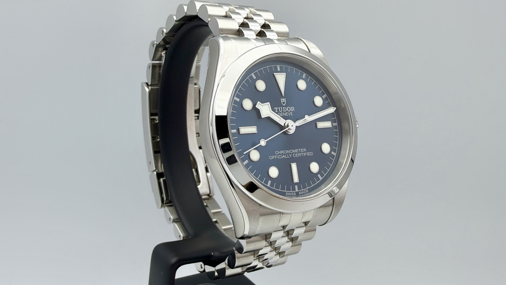 Tudor Black Bay 36