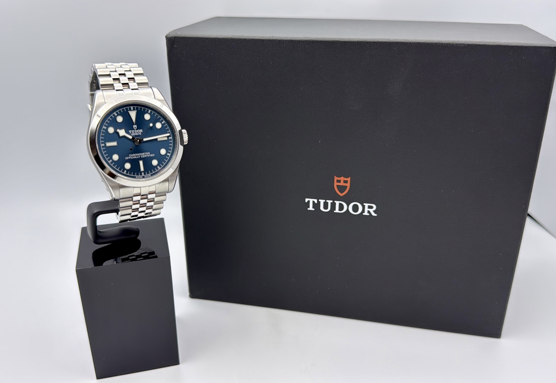 Tudor Black Bay 36