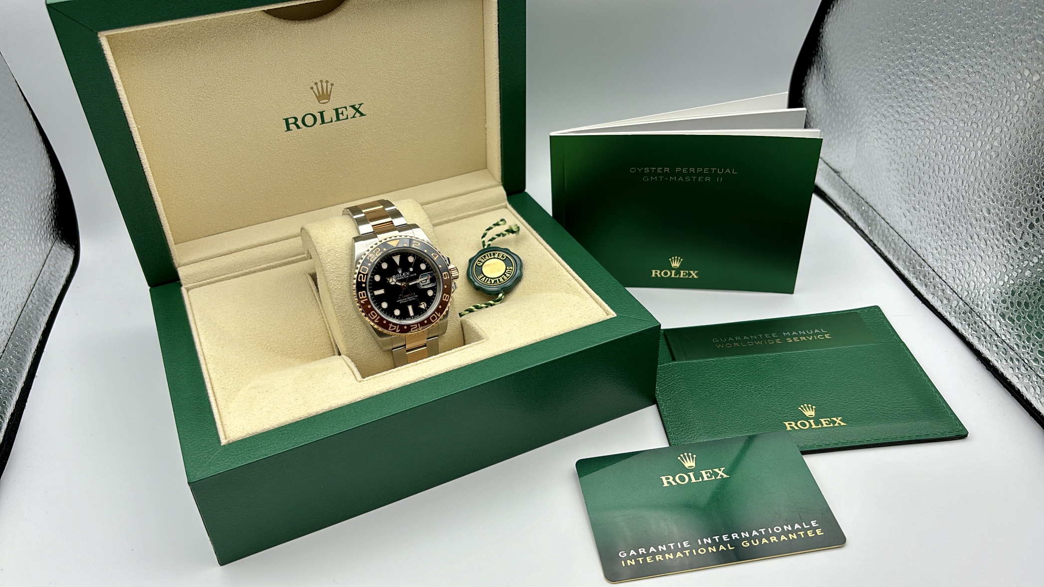 Rolex GMT-Master II Rootbeer - 126711CHNR