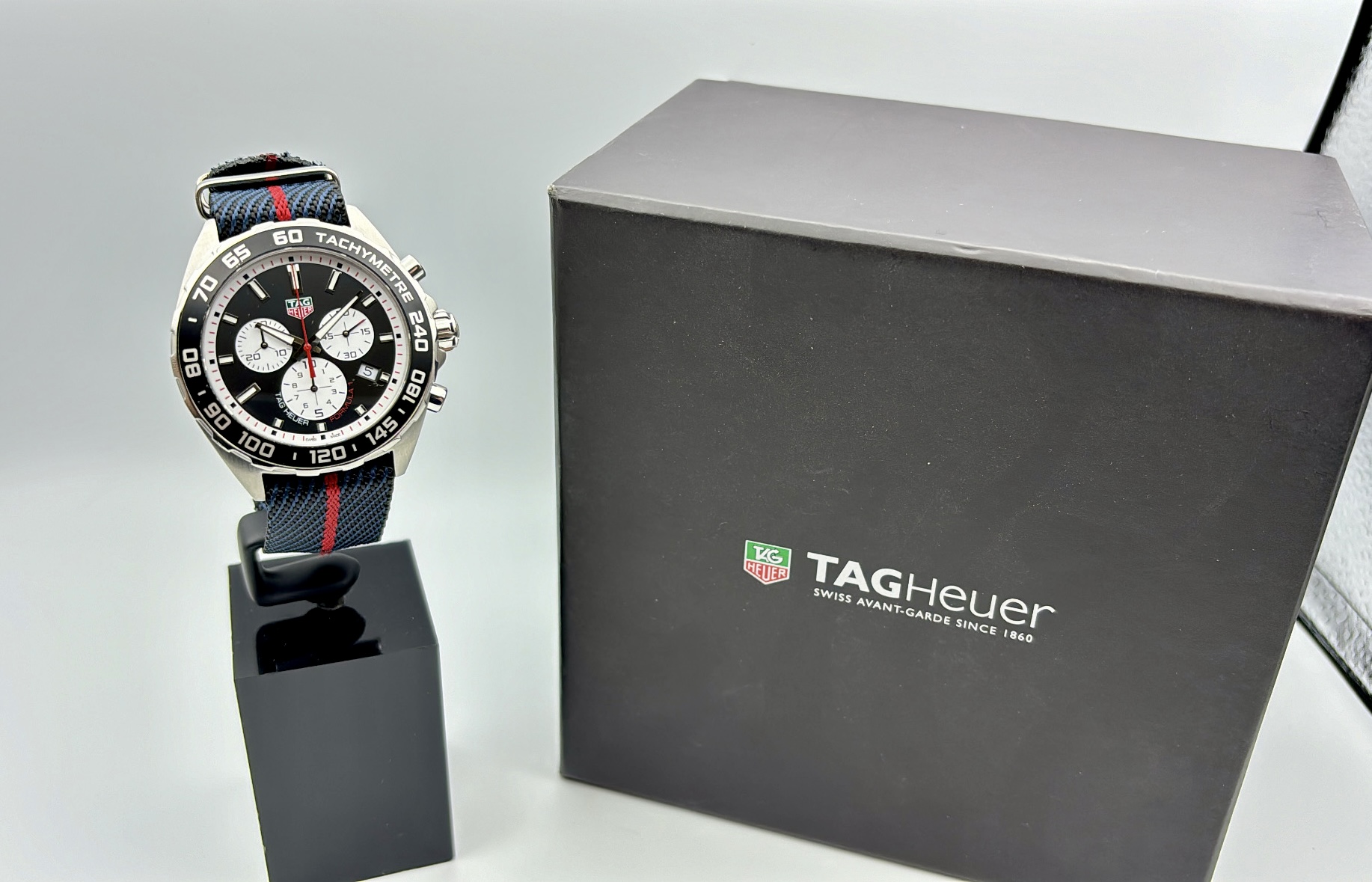 TAG Heuer Formula 1 Quartz - CAZ101E