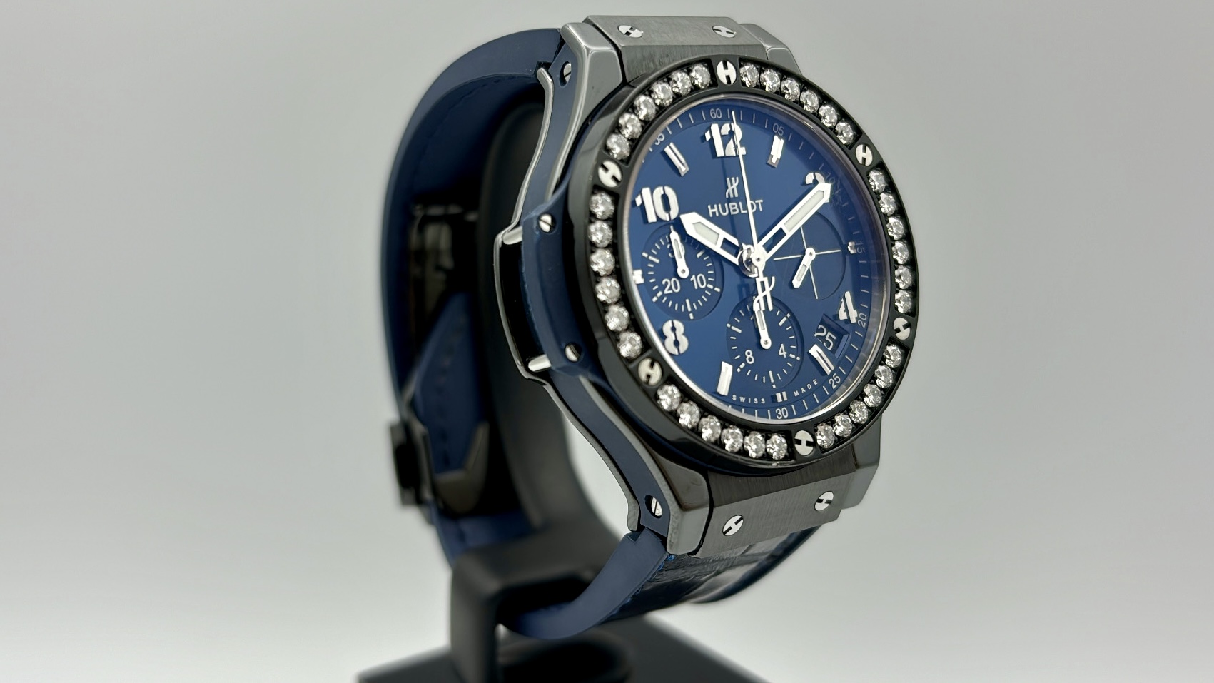 Hublot Big Bang Blue Diamonds