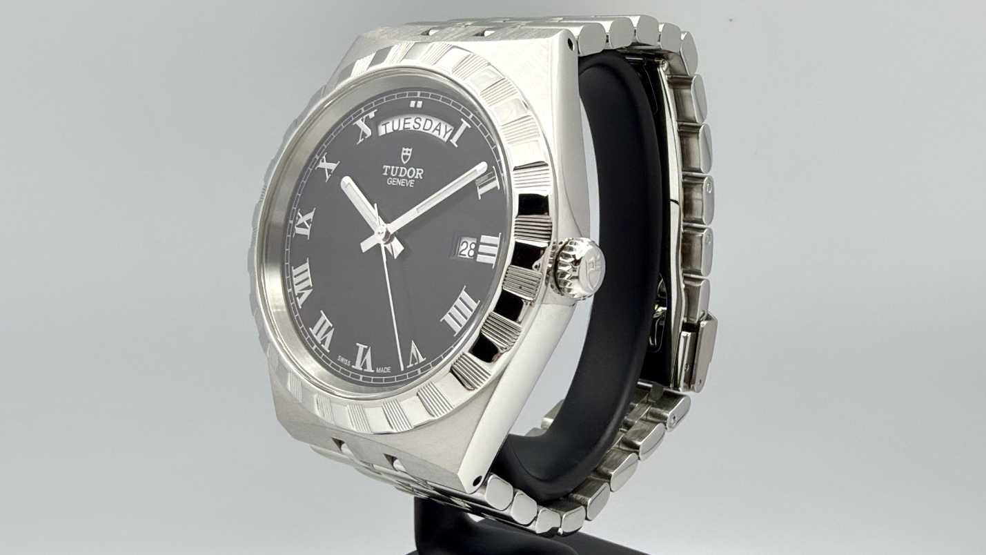Tudor Royal