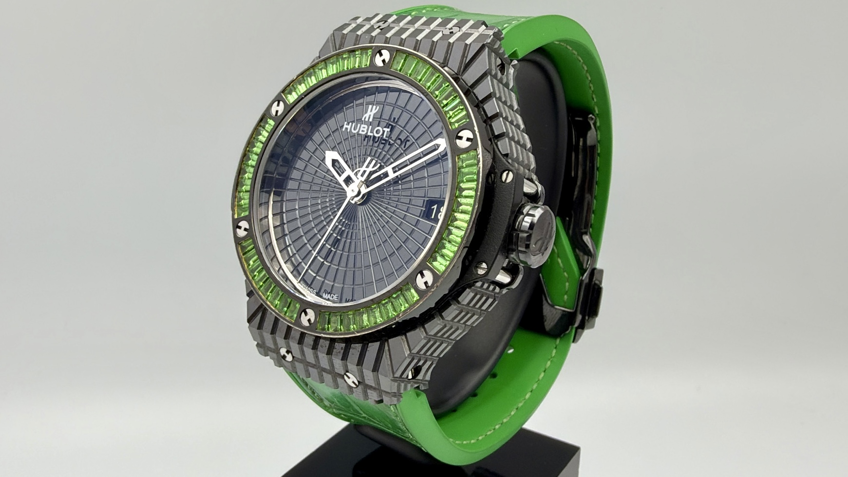 Hublot Big Bang Caviar Tutti Frutti