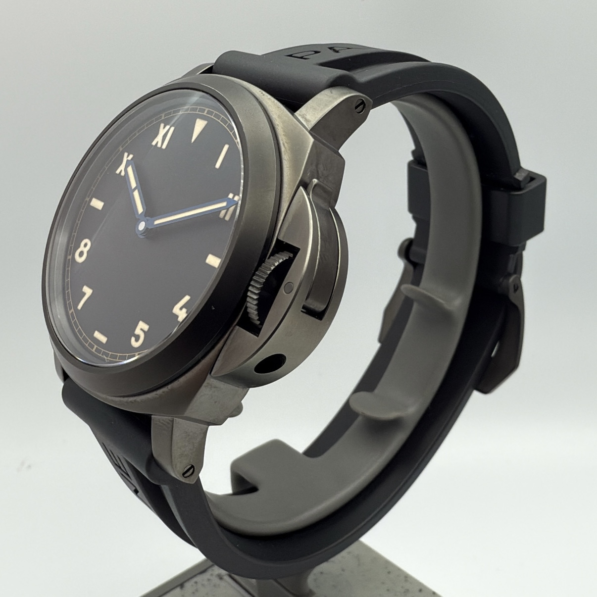 Panerai Luminor California 44 8 Days DLC Titanium / Black