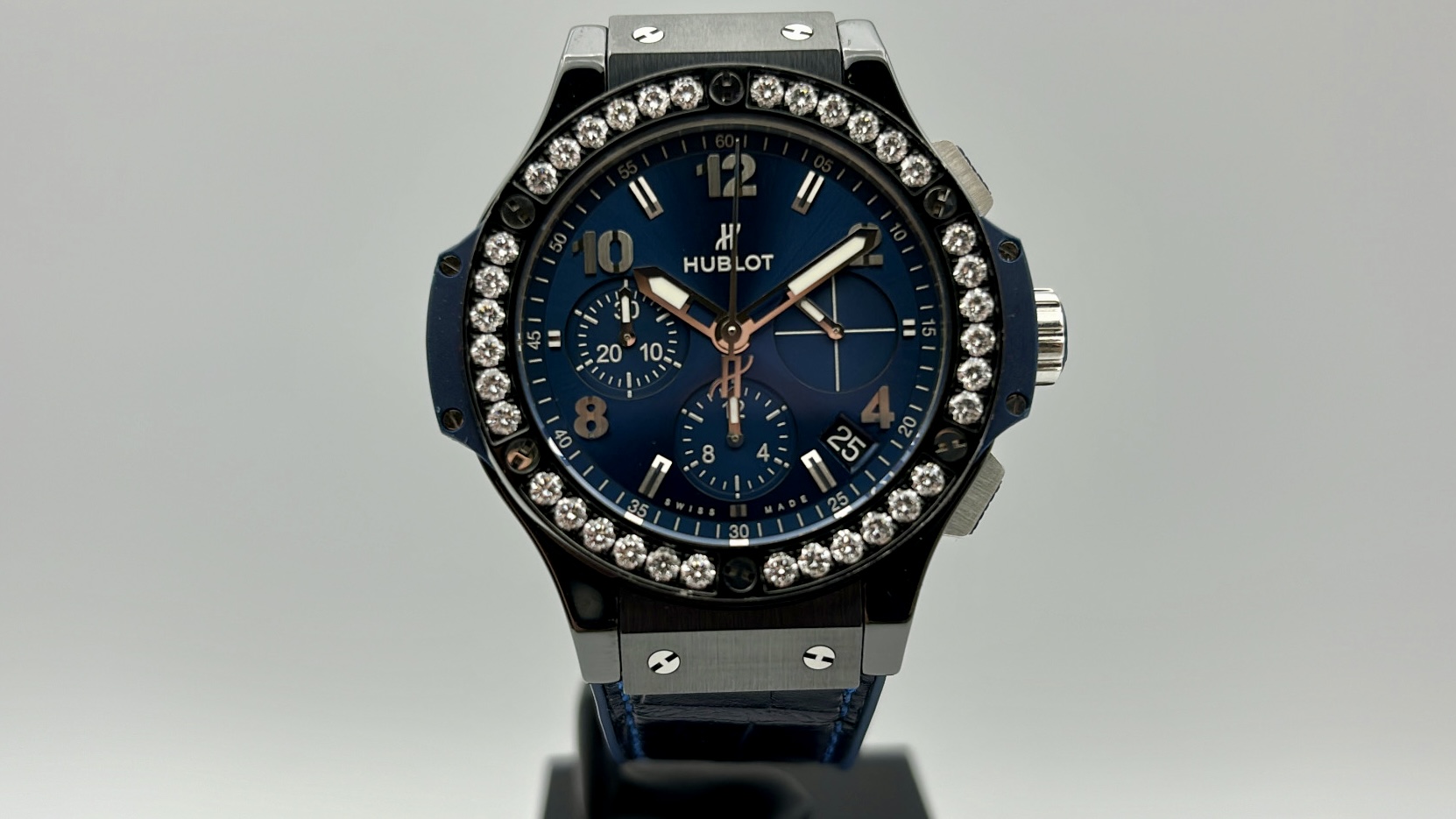 Hublot Big Bang Blue Diamonds 41mm