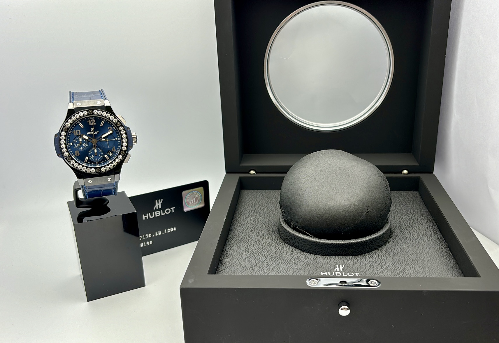 Hublot Big Bang Blue Diamonds 41mm