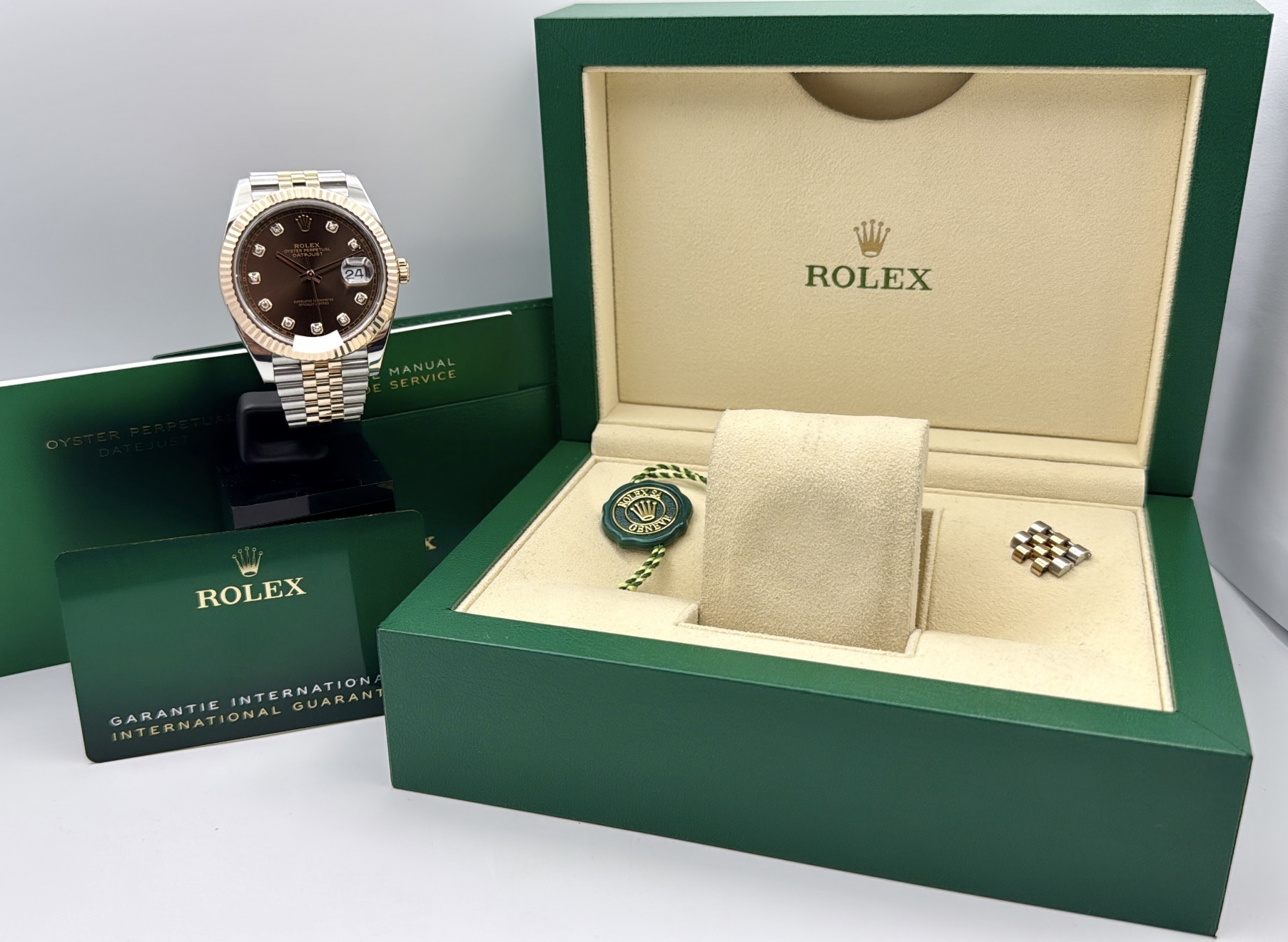 Rolex Datejust 41 Chocolate Diamond Dial