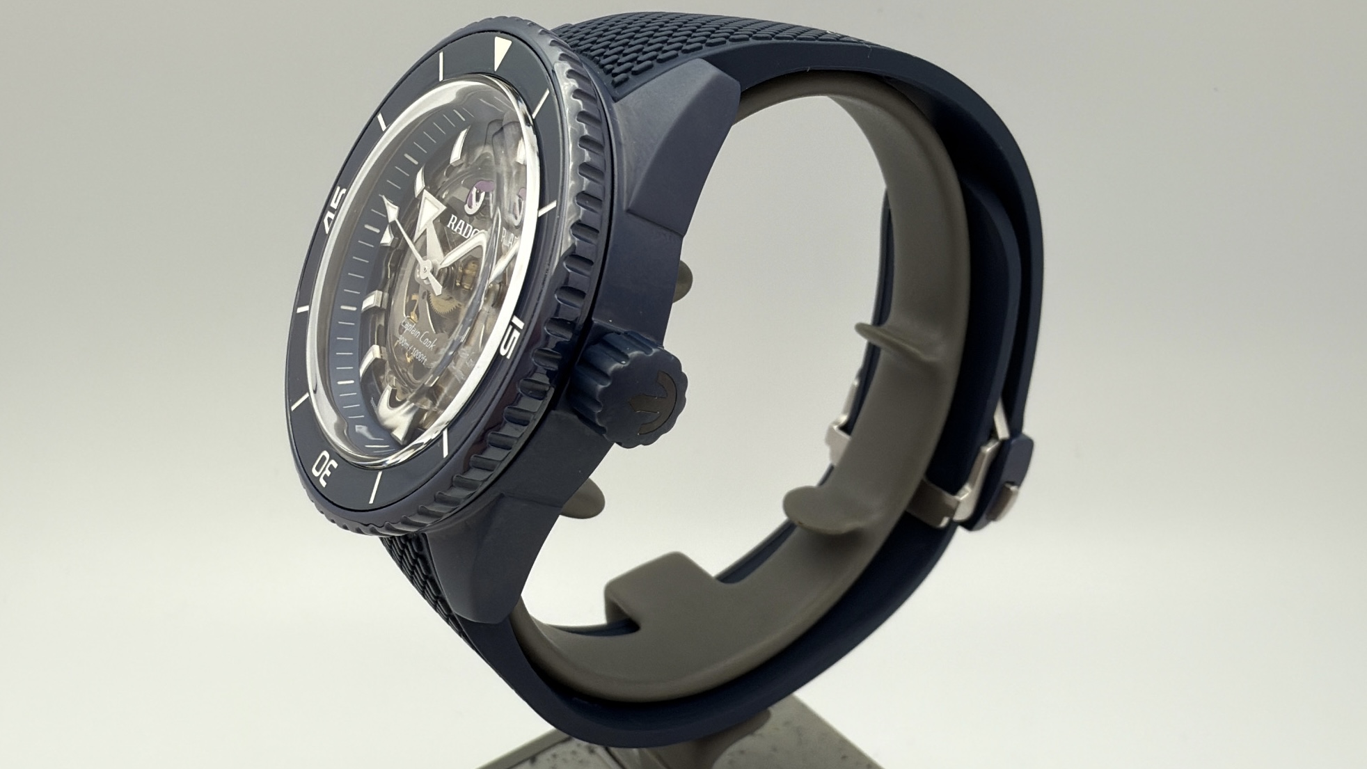 Rado Captain Cook High-Tech Ceramic Skeleton