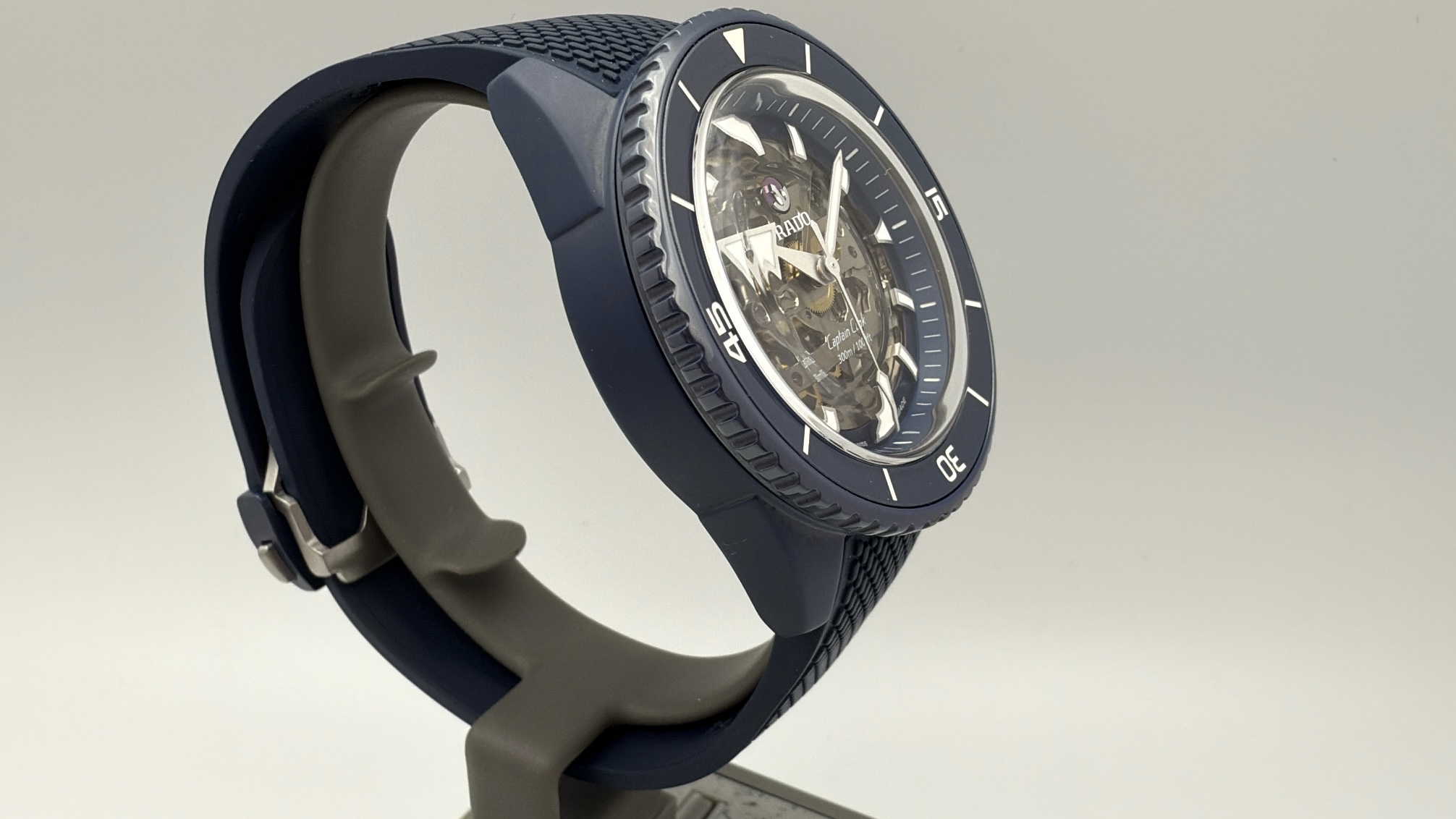 Rado Captain Cook High-Tech Ceramic Skeleton