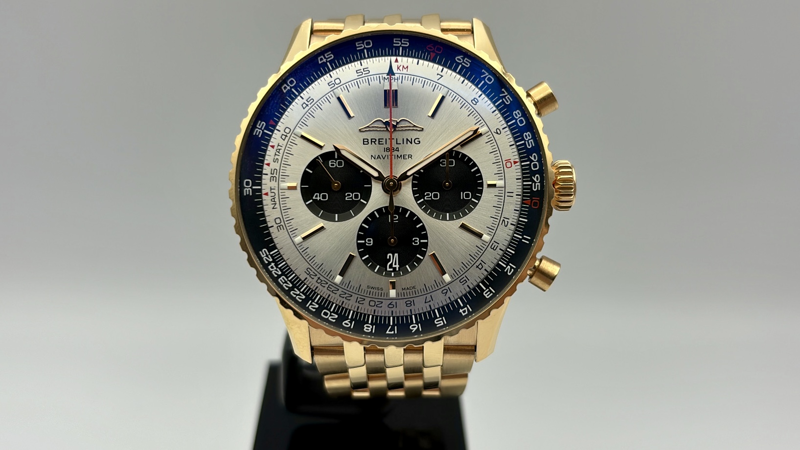 Breitling Navitimer 1 B01 Chronograph 46