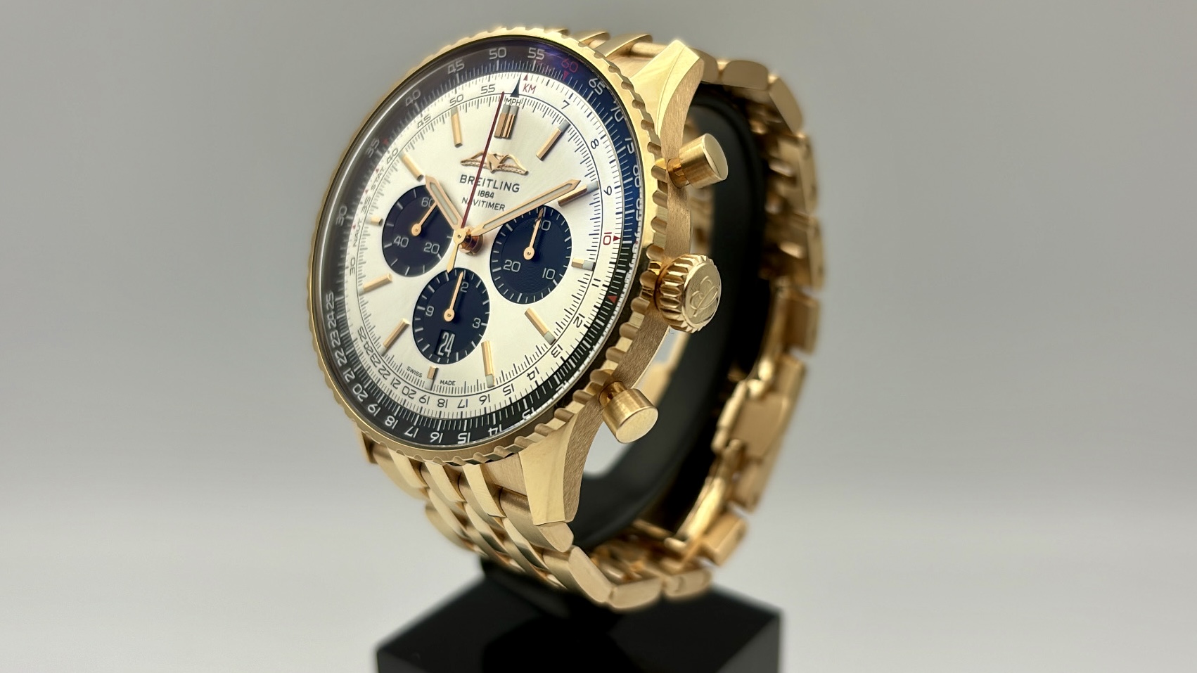 Breitling Navitimer 1 B01 Chronograph 46