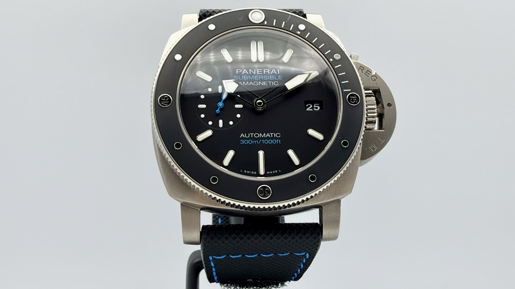 Panerai Luminor Submersible 1950 3 Days Automatic