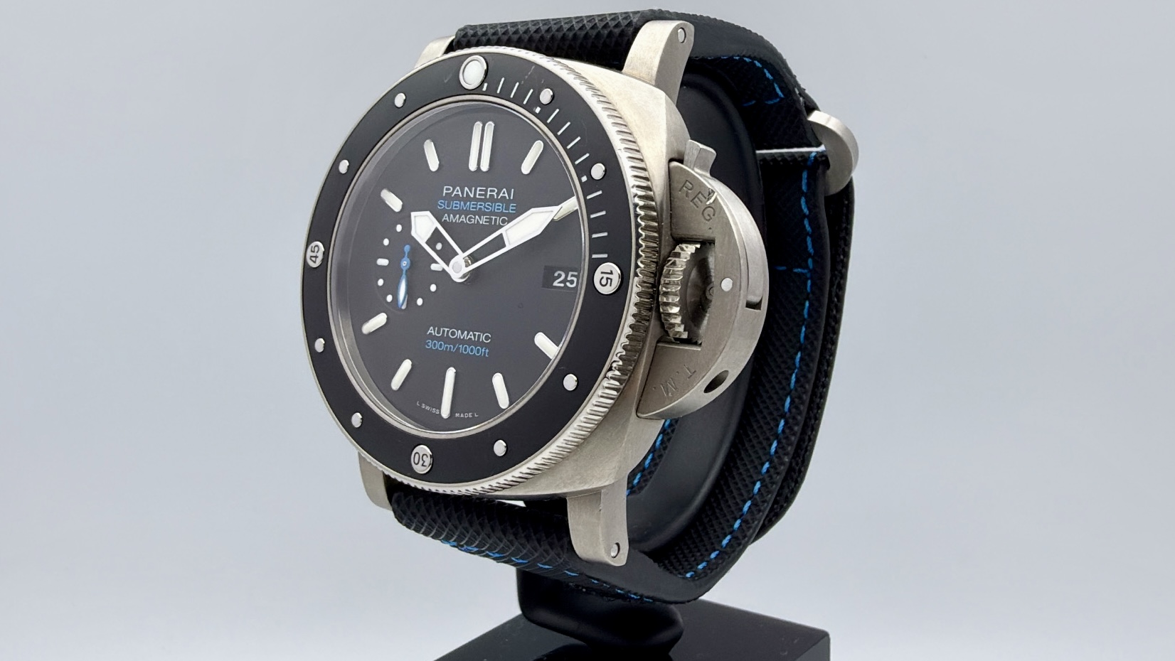 Panerai Luminor Submersible 1950 3 Days Automatic