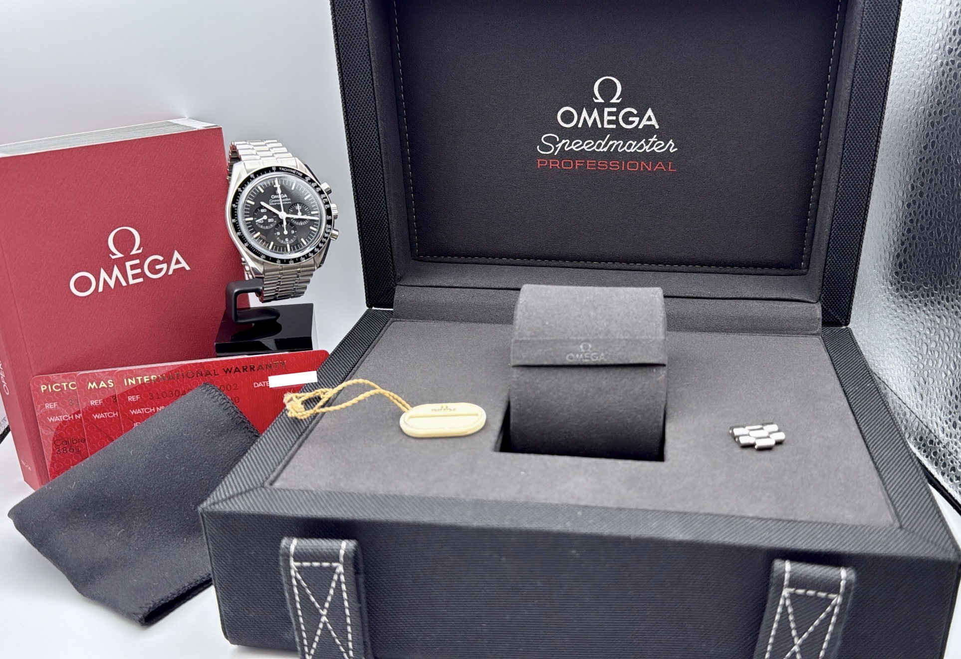Omega Speedmaster Professional Moonwatch
