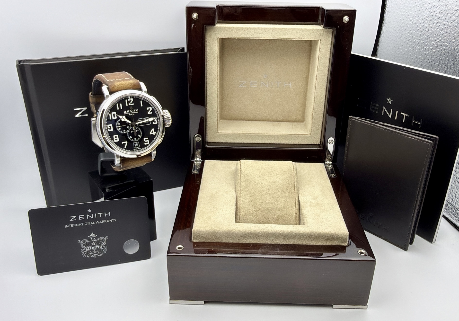 Zenith Pilot Type 20 Annual Calendar