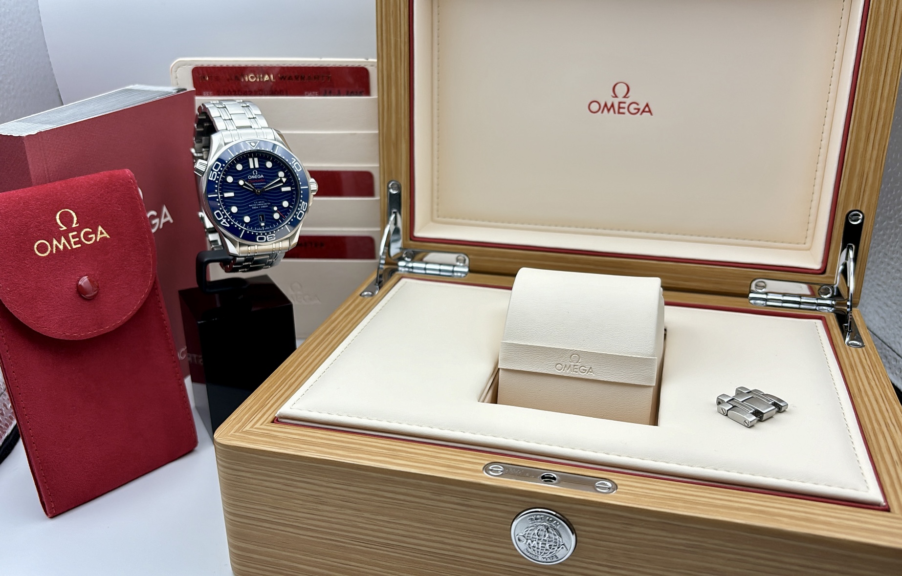Omega Seamaster Diver 300 M