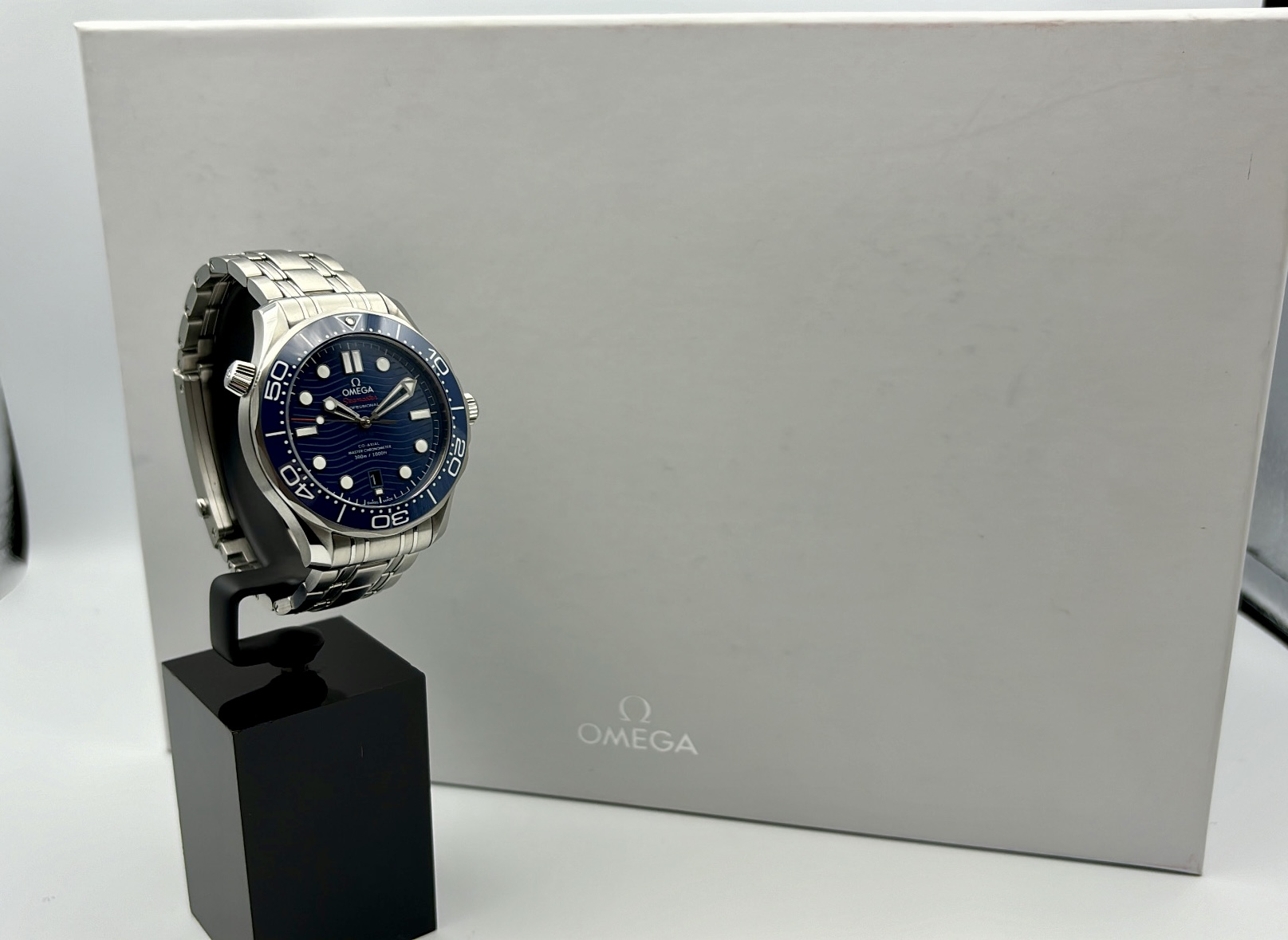 Omega Seamaster Diver 300 M