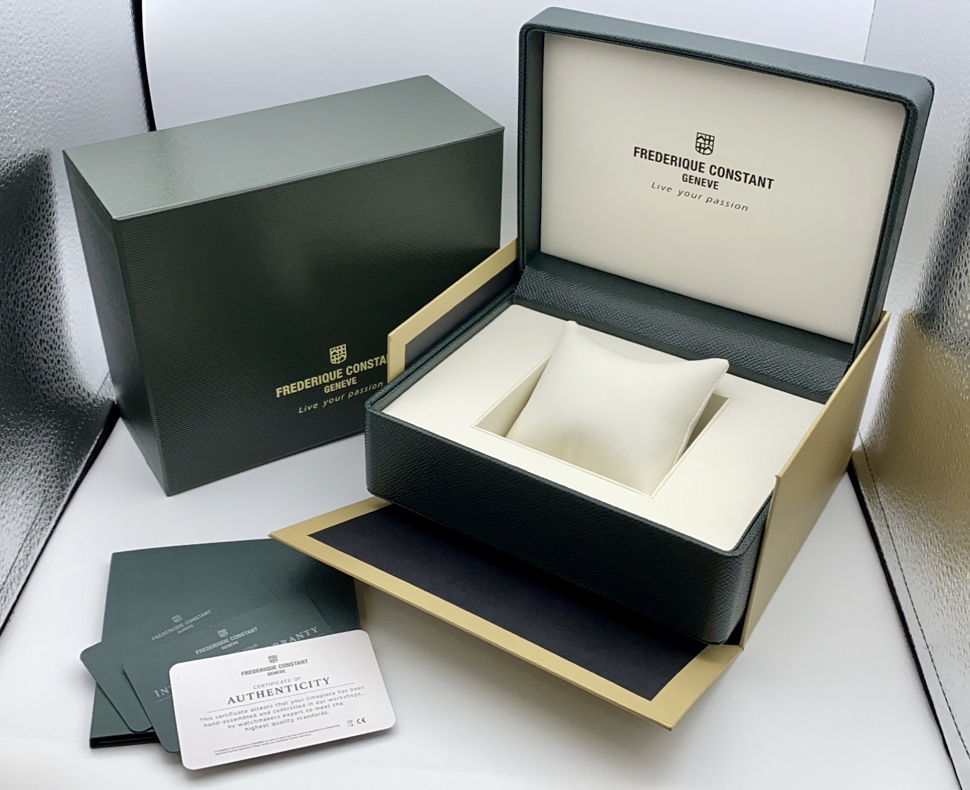 Frederique Constant Classics Automatic - FC-303BB5TB6