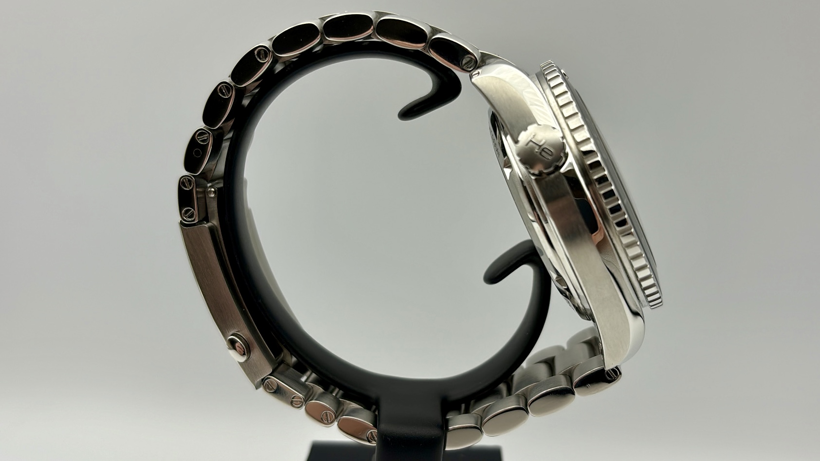 Omega Seamaster Planet Ocean