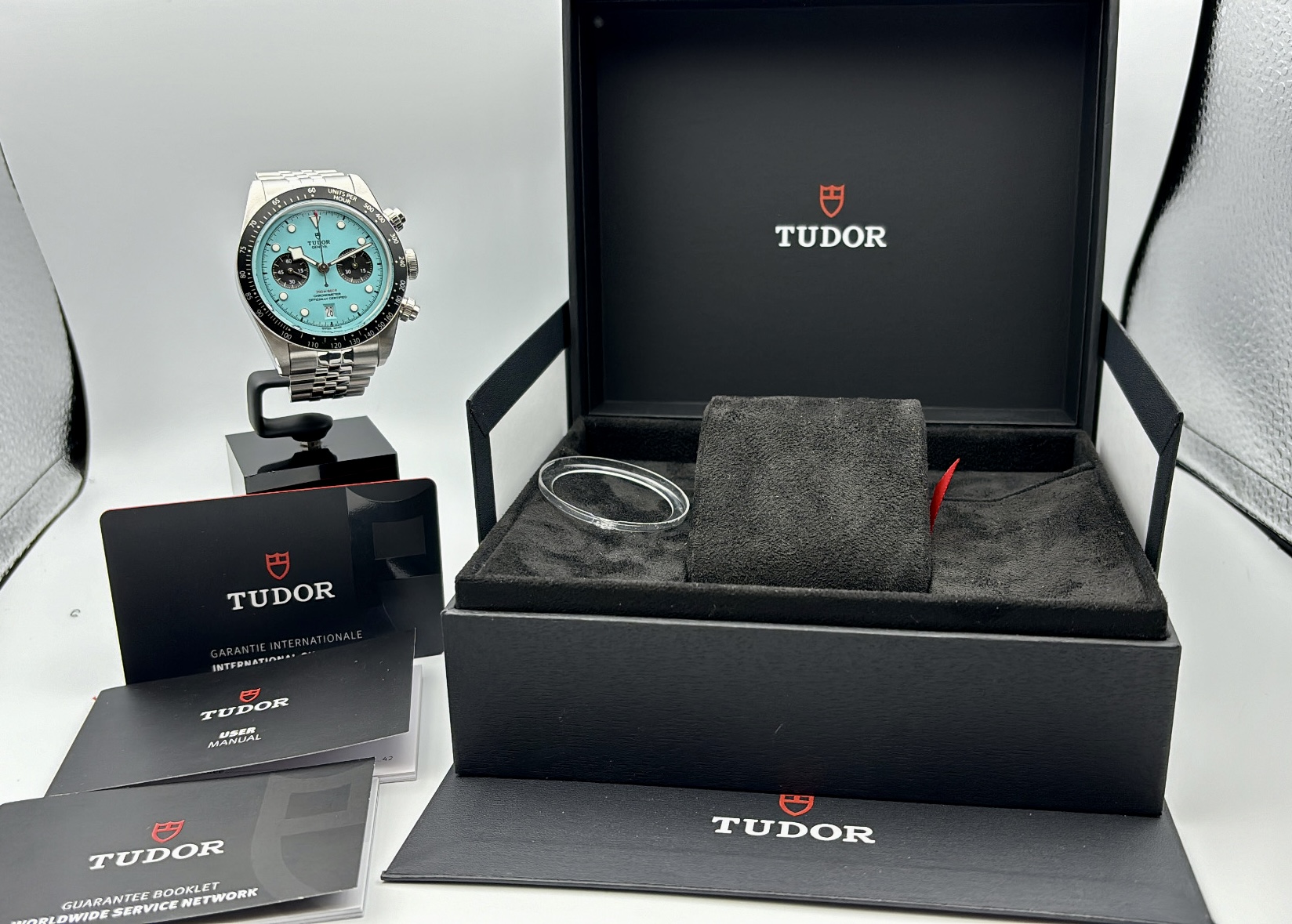 Tudor Black Bay Chrono Flamingo Blue