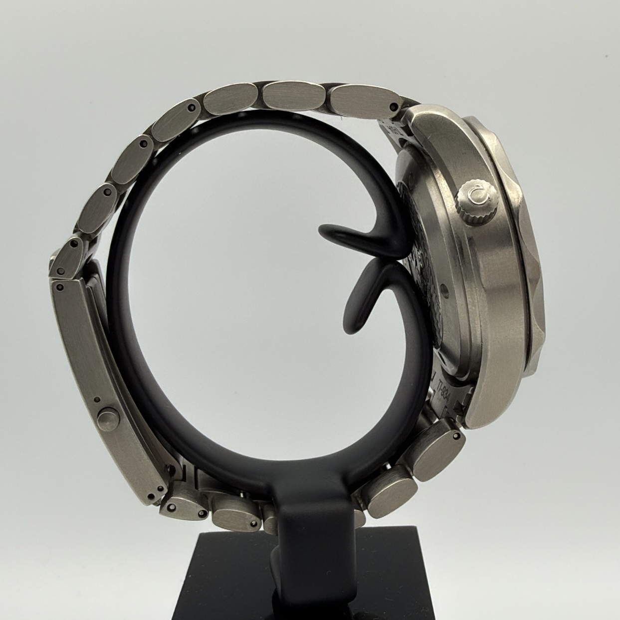 Omega Seamaster Diver 300M America's Cup Titanium