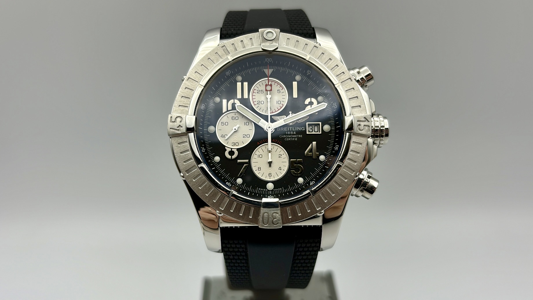 Breitling Super Avenger - A13370