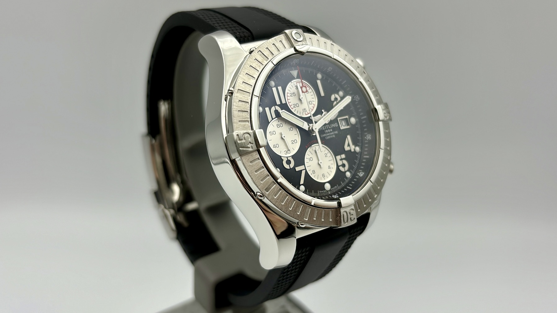 Breitling Super Avenger - A13370