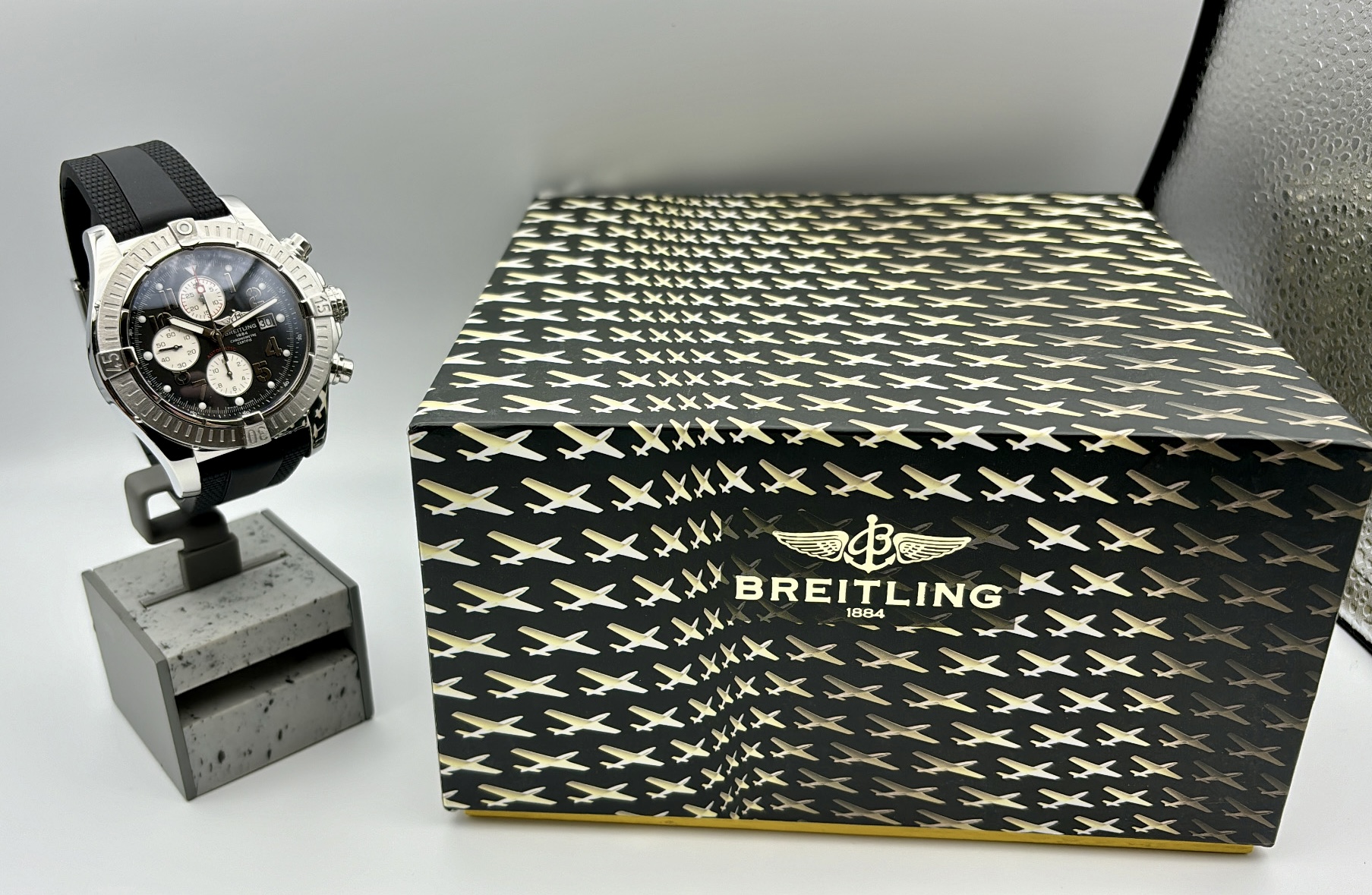 Breitling Super Avenger - A13370