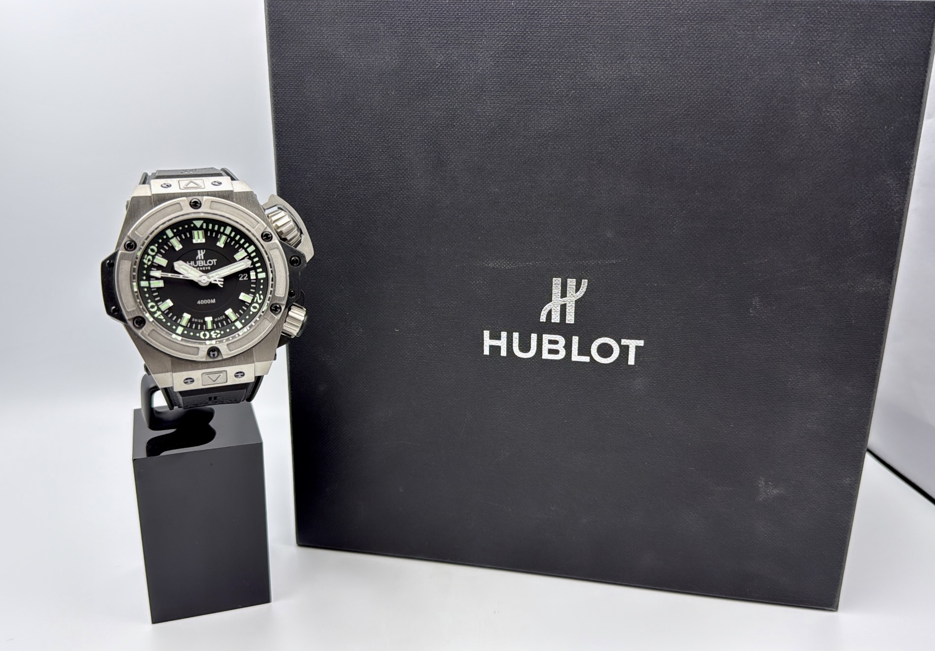 Hublot King Power Oceanographic