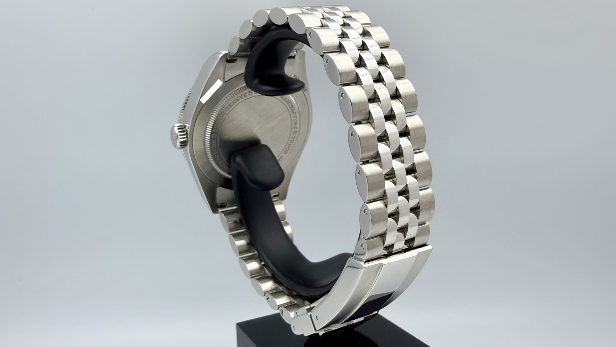 Tudor Black Bay 58