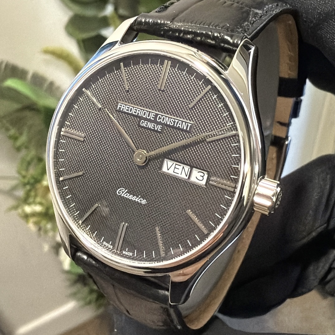 Frederique Constant Classics Quartz