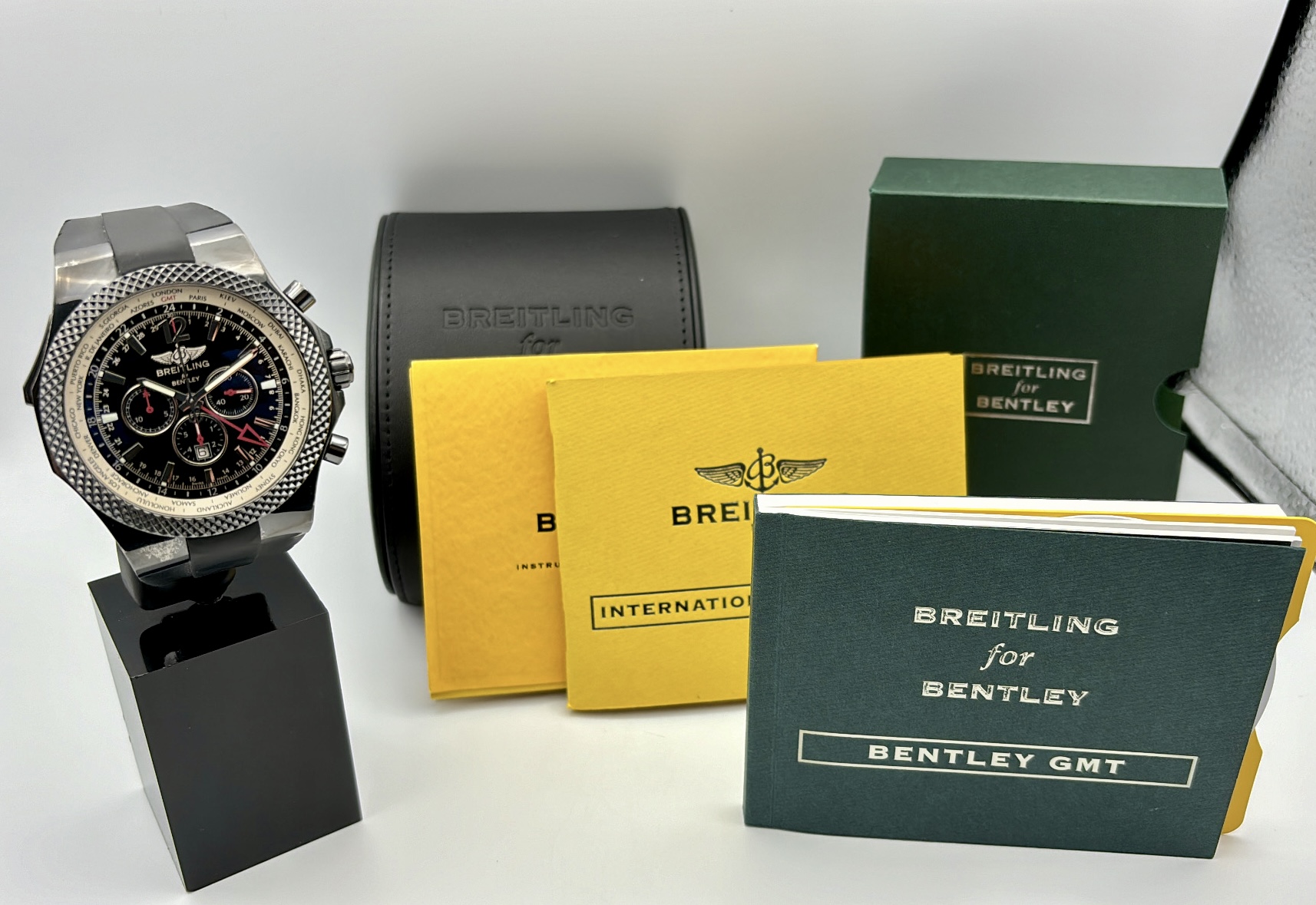 Breitling Bentley GMT Midnight - M47362