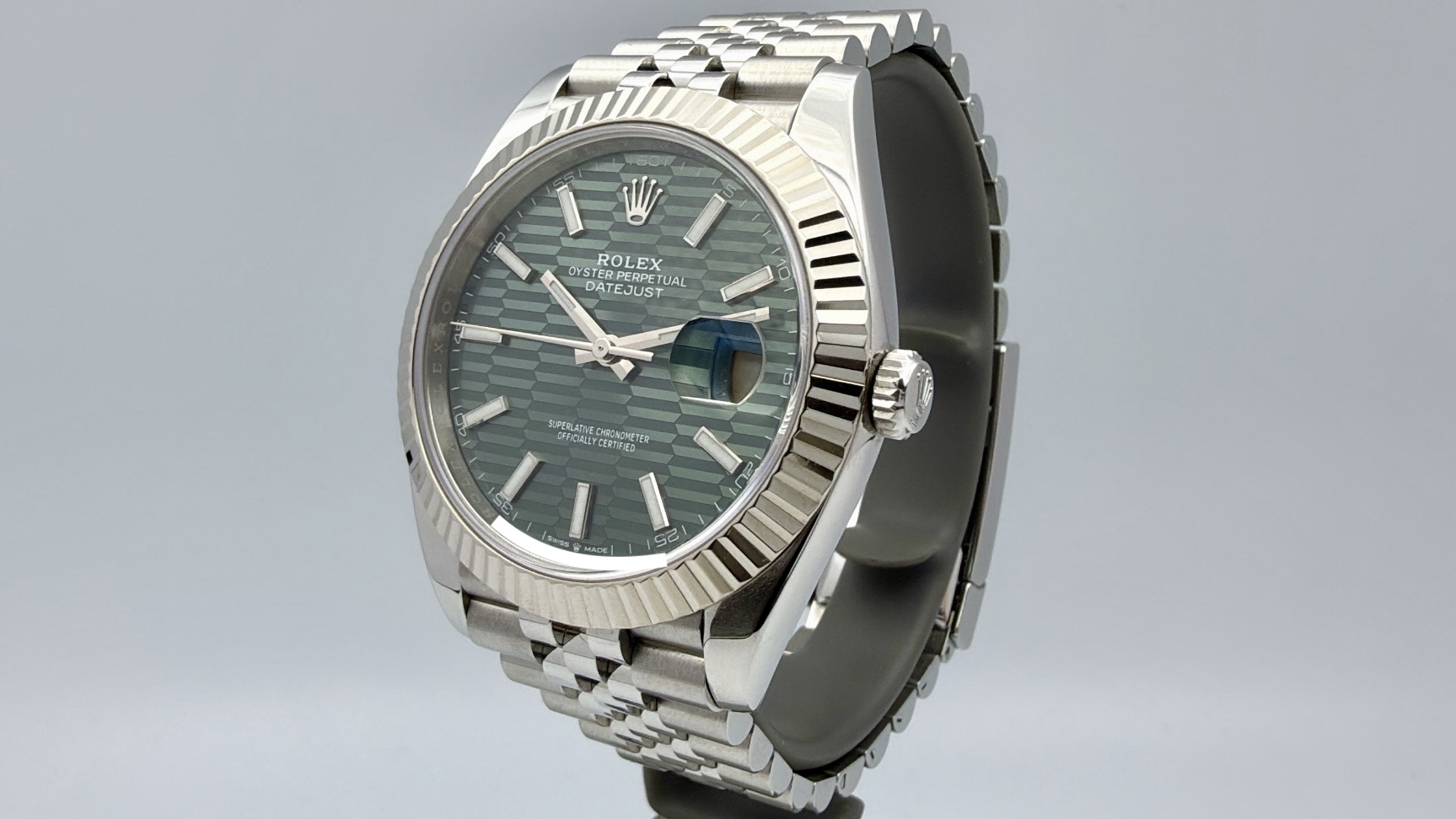 Rolex Datejust 41 Green Motif