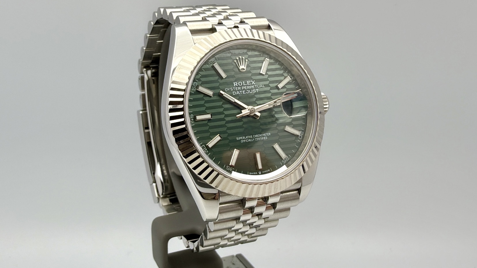 Rolex Datejust 41 Green Motif