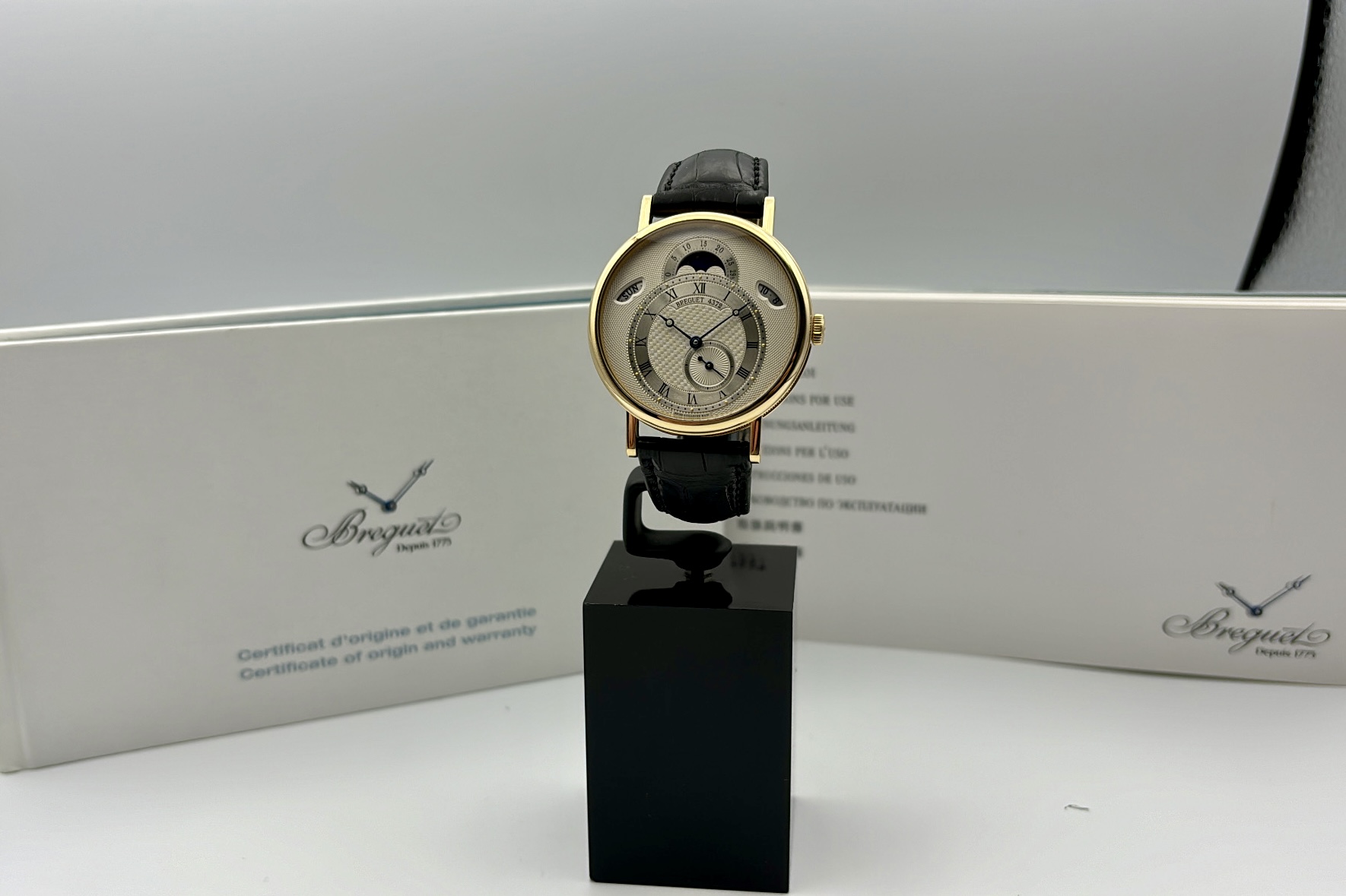 Breguet Classique 18k Yellow Gold