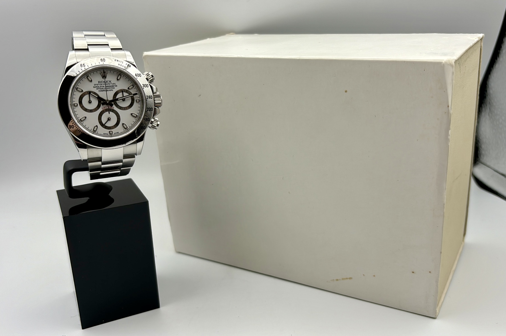 Rolex Daytona NOS APH Dial Chromalight