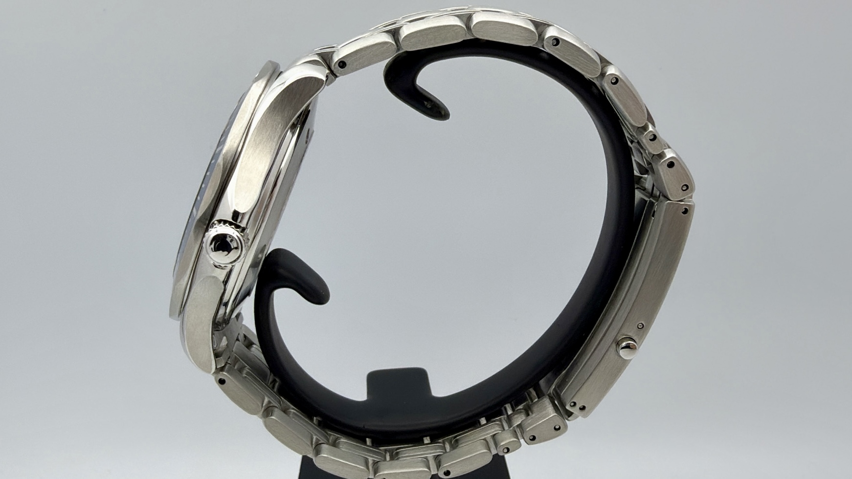 Omega Seamaster Diver 300 M