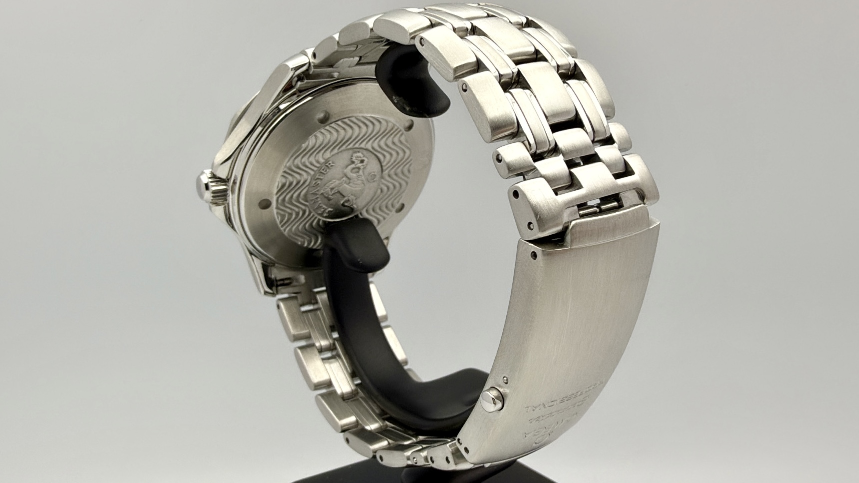 Omega Seamaster Diver 300 M