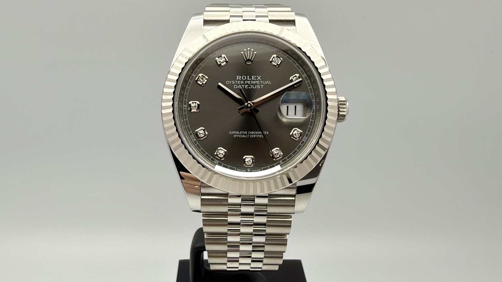 Rolex Datejust 41 Rhodium Grey Diamonds