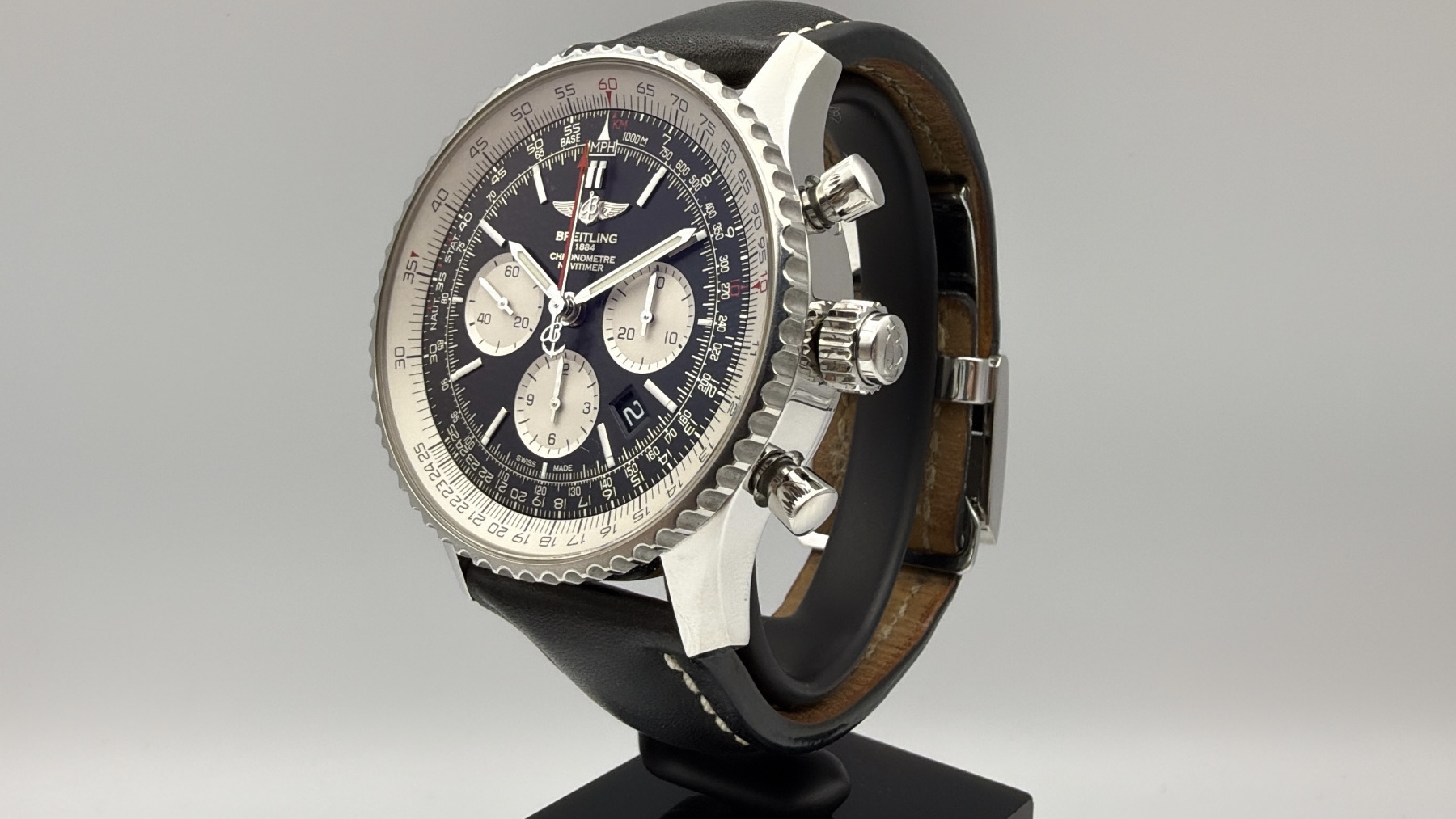 Breitling Navitimer 1 B03 Chronograph Rattrapante 45